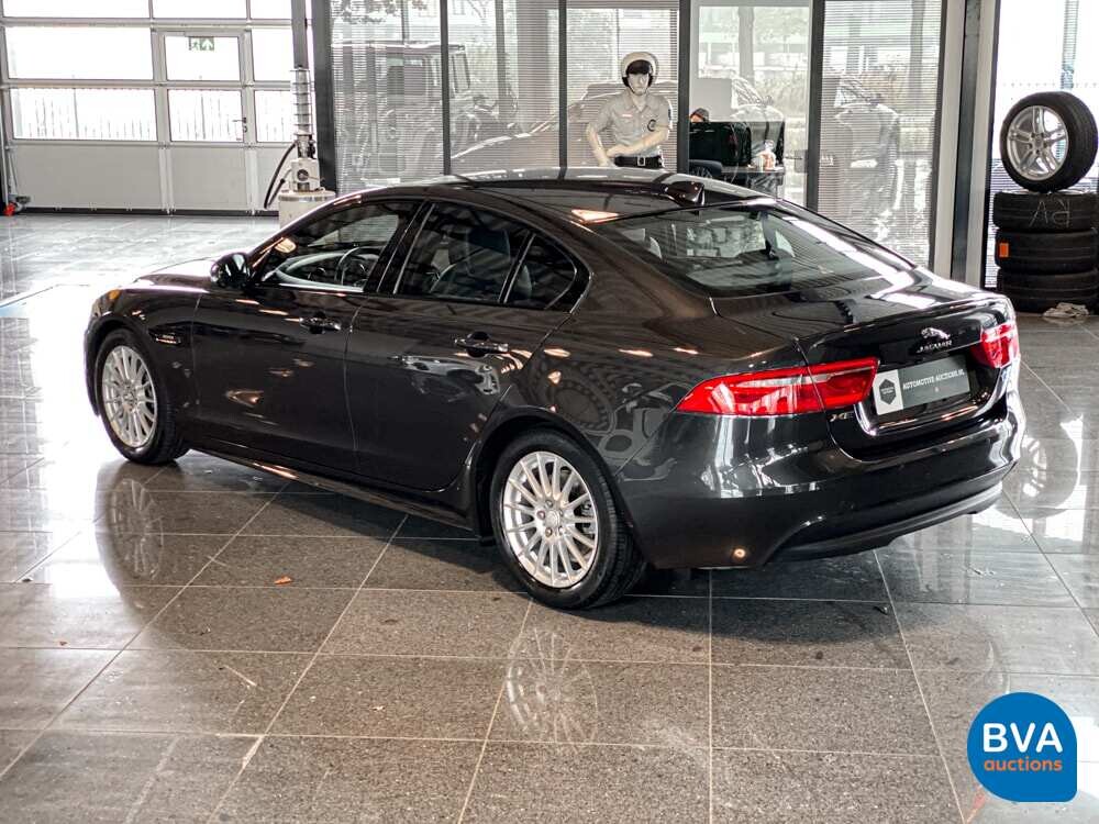 Jaguar XE 2.0D R-Sport Portfolio 163pk 2018 -Org NL-, RP-369-X.