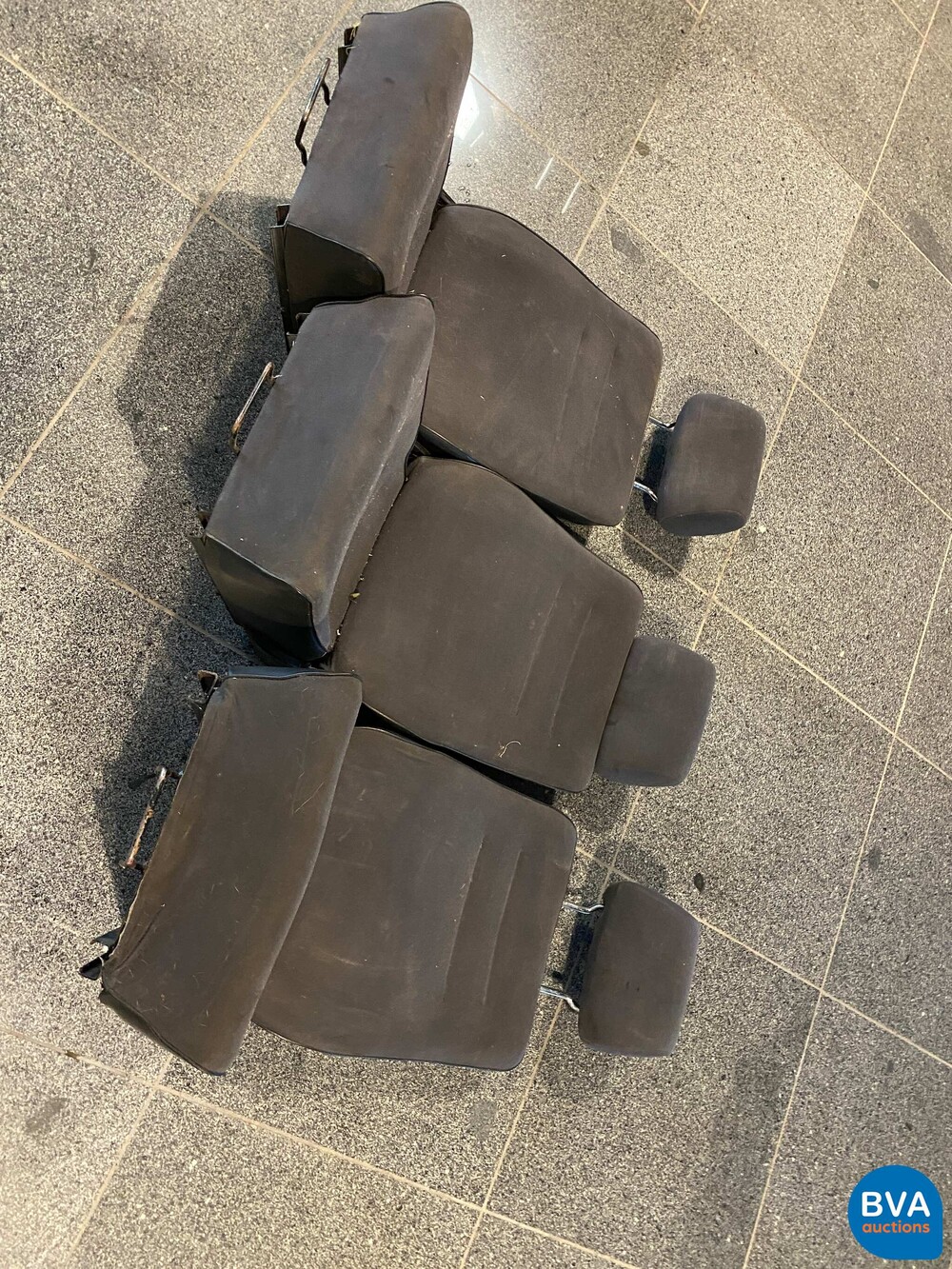 Mercedes-Benz 300GD turbo with tent G-class 125hp 1981.