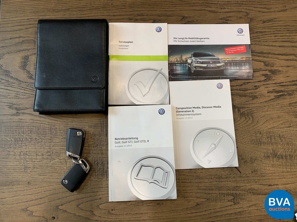 Volkswagen Golf 2.0 GTI Performance 230hp 2016 DSG, H-855-XP.