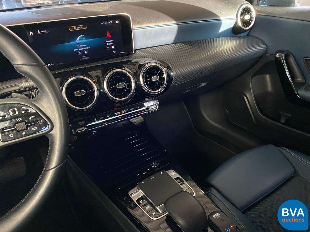 2019 Mercedes-Benz A180d Launch Edition A-Class 116pk, G-248-LK.