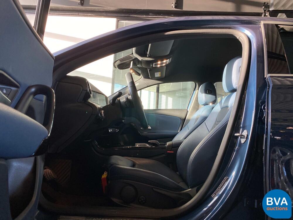 2019 Mercedes-Benz A180d Launch Edition A-Class 116pk, G-248-LK.