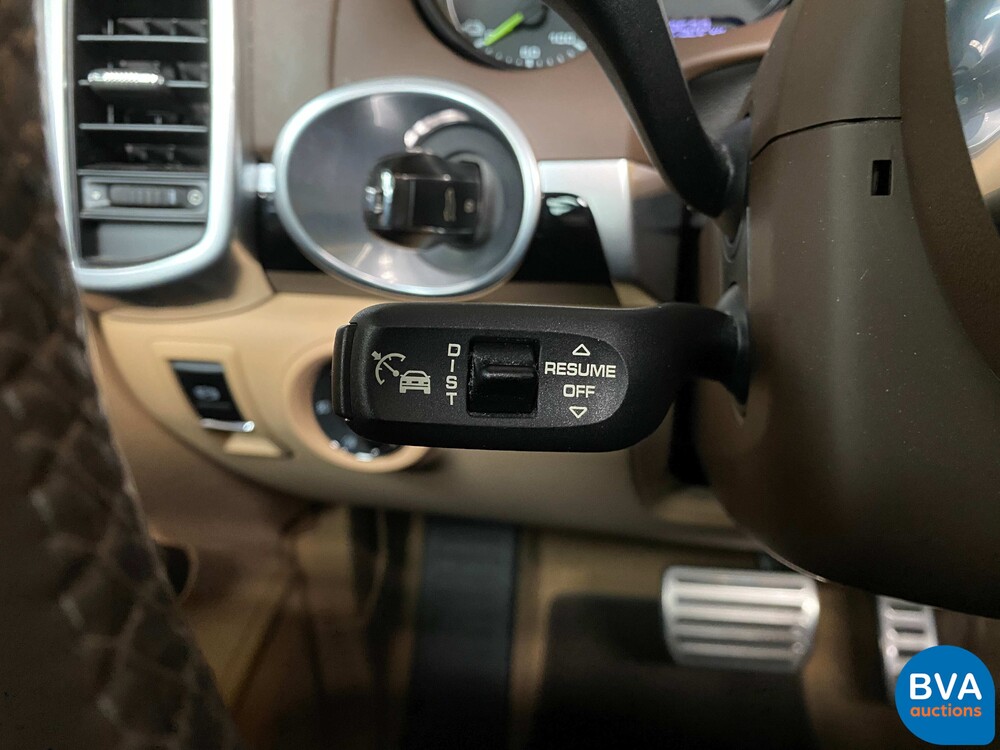 Porsche Cayenne 3.0 S E-Hybrid SportChrono 462pk 2015 -Org NL-, GJ-249-Z.