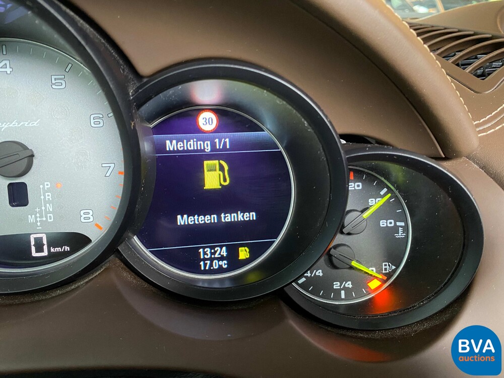 Porsche Cayenne 3.0 S E-Hybrid SportChrono 462pk 2015 -Org NL-, GJ-249-Z.