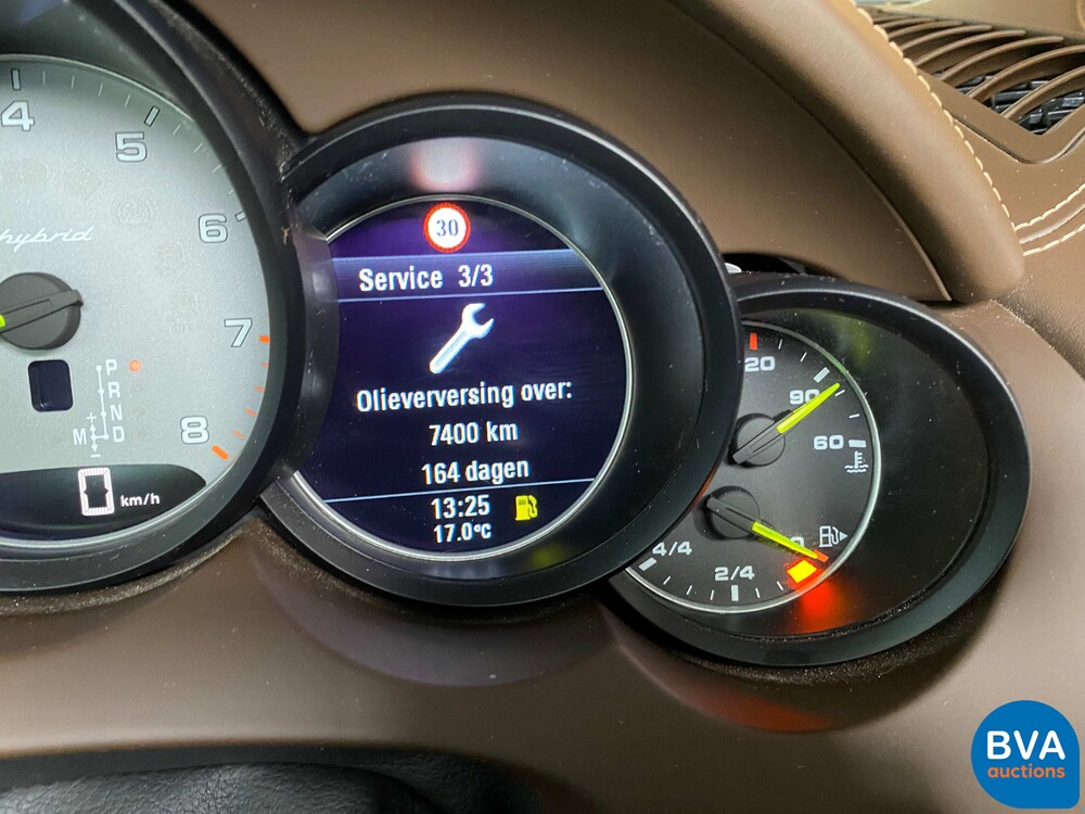 Porsche Cayenne 3.0 S E-Hybrid SportChrono 462pk 2015 -Org NL-, GJ-249-Z.