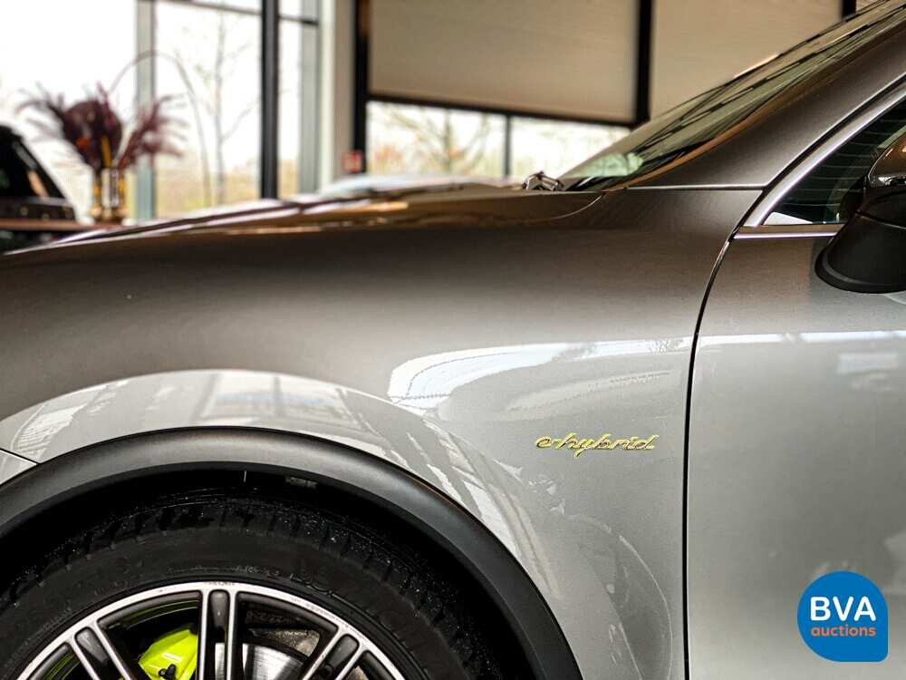Porsche Cayenne 3.0 S E-Hybrid SportChrono 462pk 2015 -Org NL-, GJ-249-Z.