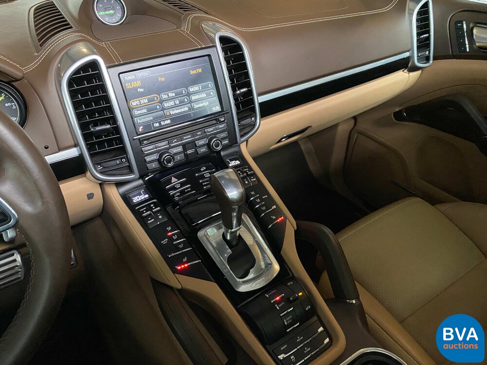 Porsche Cayenne 3.0 S E-Hybrid SportChrono 462pk 2015 -Org NL-, GJ-249-Z.