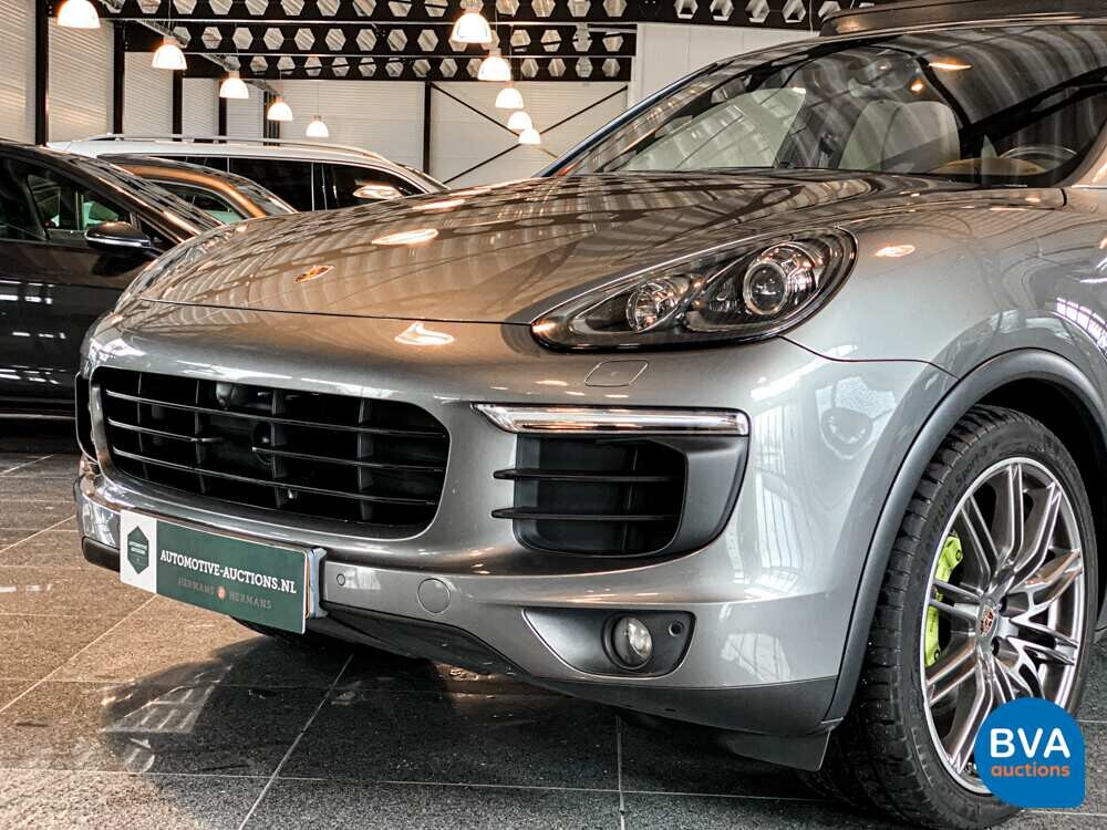 Porsche Cayenne 3.0 S E-Hybrid SportChrono 462pk 2015 -Org NL-, GJ-249-Z.
