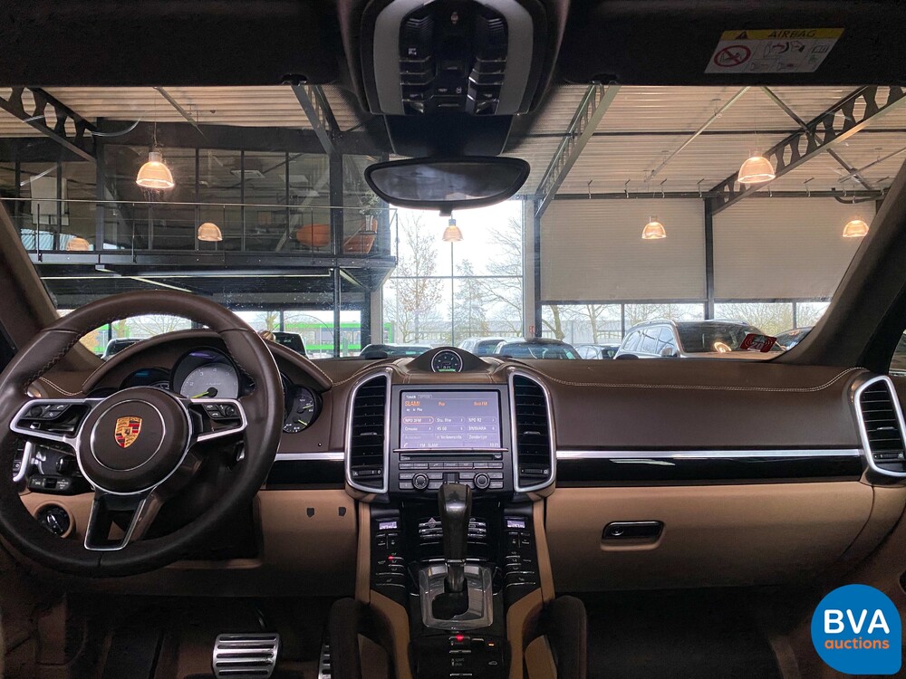 Porsche Cayenne 3.0 S E-Hybrid SportChrono 462pk 2015 -Org NL-, GJ-249-Z.