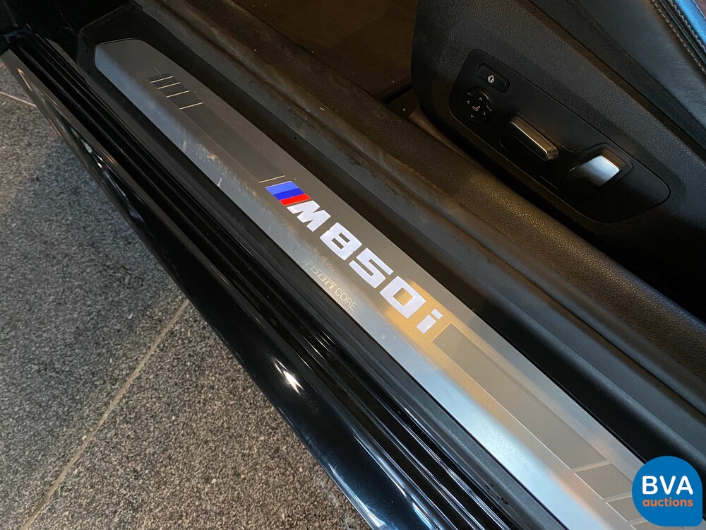 BMW M850i xDrive High Executive M-sport 8-Series 530pk 2019 -Original NL-, XT-330-Z.
