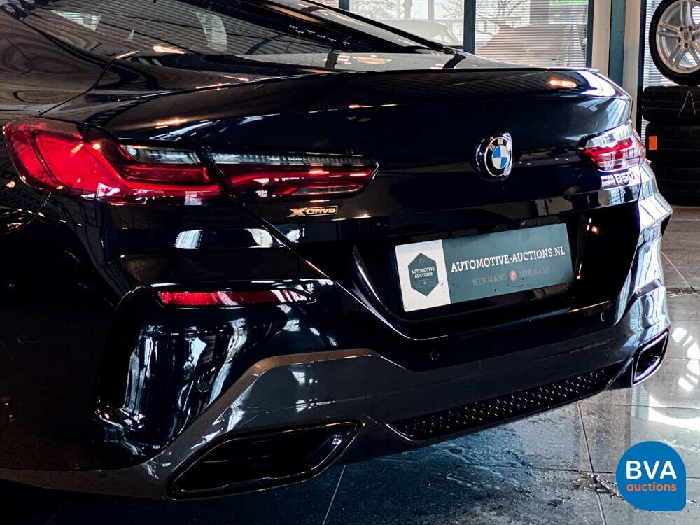 BMW M850i xDrive High Executive M-sport 8-Series 530pk 2019 -Original NL-, XT-330-Z.
