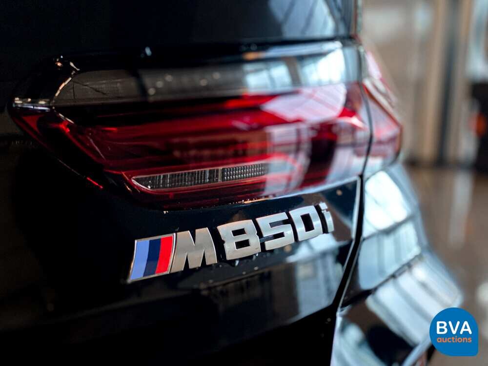 BMW M850i xDrive High Executive M-sport 8-Series 530pk 2019 -Original NL-, XT-330-Z.
