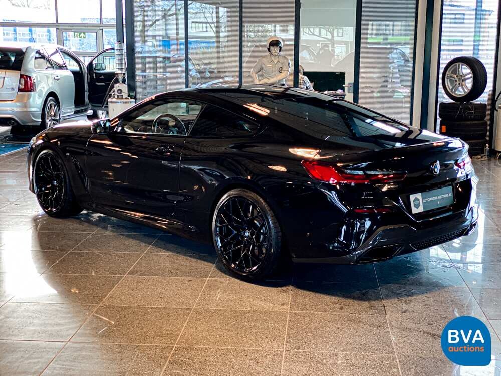 BMW M850i xDrive High Executive M-sport 8-Series 530pk 2019 -Original NL-, XT-330-Z.