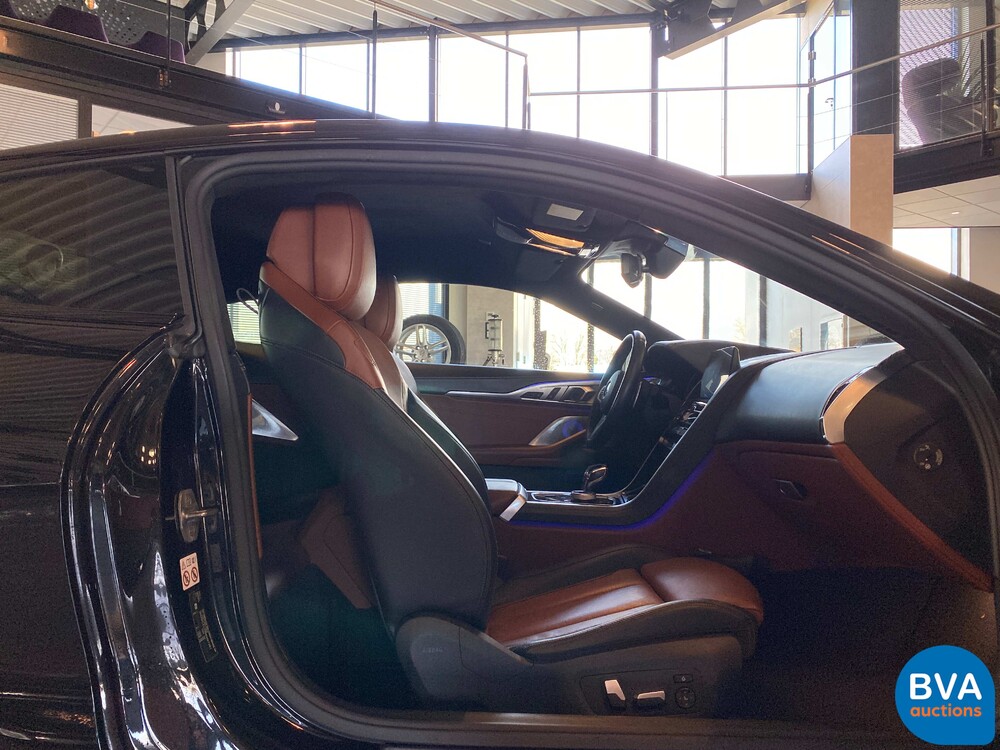 BMW M850i xDrive High Executive M-sport 8-Series 530pk 2019 -Original NL-, XT-330-Z.