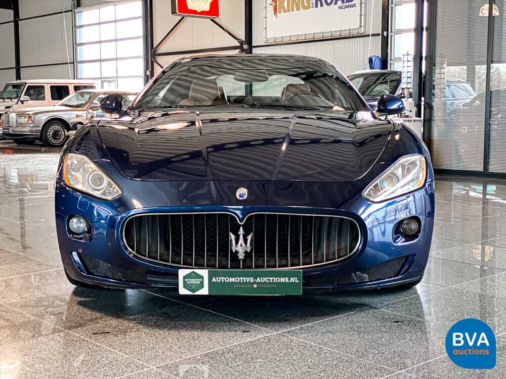 Maserati Gran Turismo 4.2 405 hp 2008, 37-KFL-6.