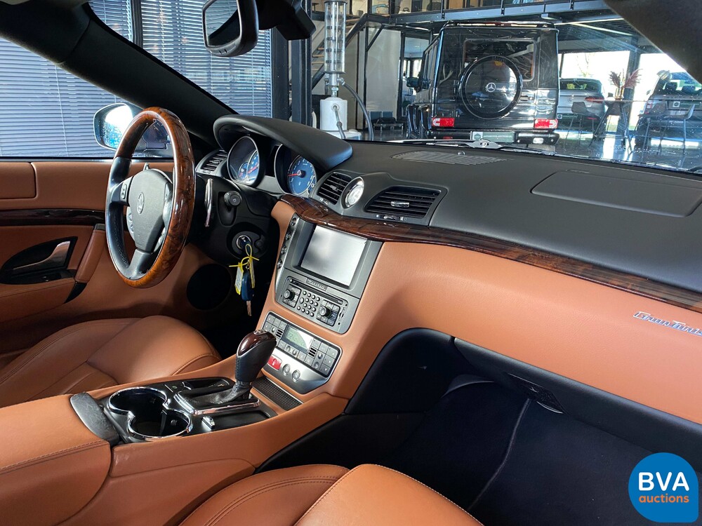 Maserati Gran Turismo 4.2 405 hp 2008, 37-KFL-6.