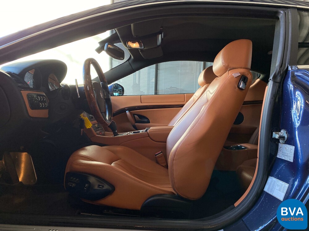 Maserati Gran Turismo 4.2 405 hp 2008, 37-KFL-6.