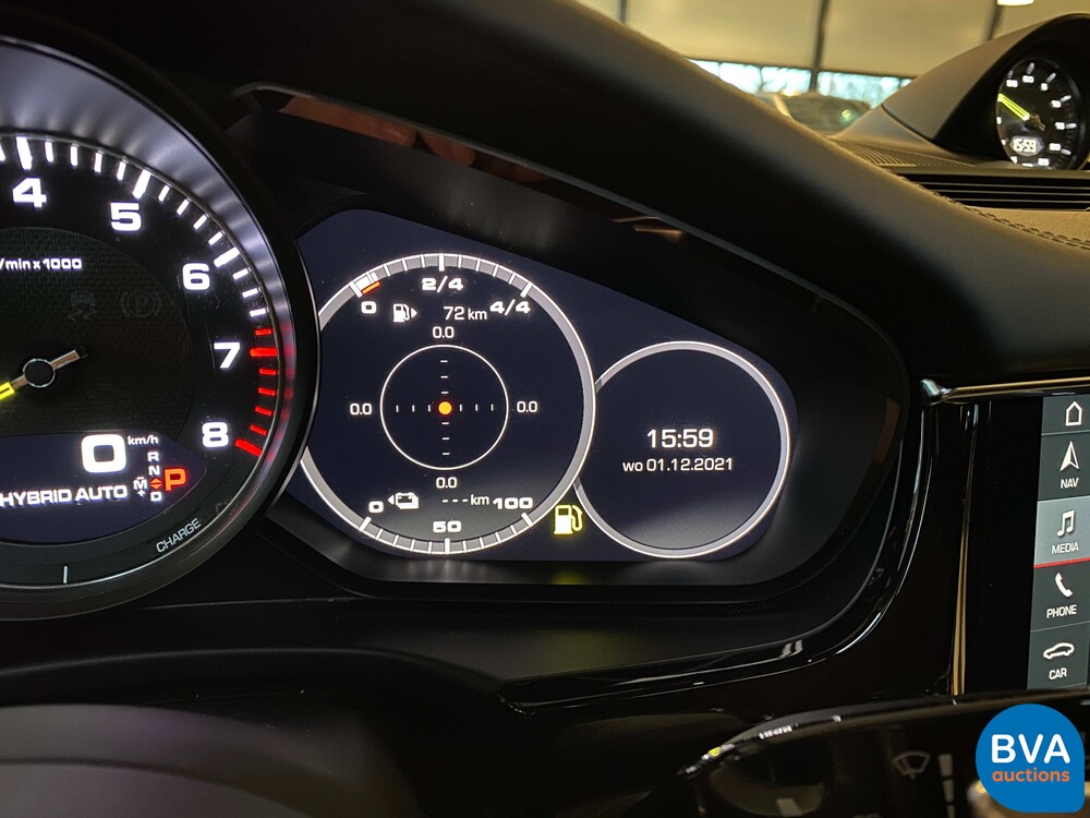 Porsche Panamera 2.9 V6 Bi-Turbo Plug-In Hybrid PDK 462pk Sport-Chrono 2018.