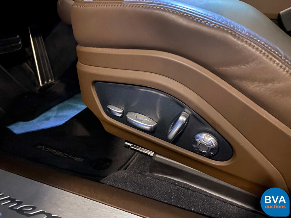 Porsche Panamera 2.9 V6 Bi-Turbo Plug-In Hybrid PDK 462pk Sport-Chrono 2018.