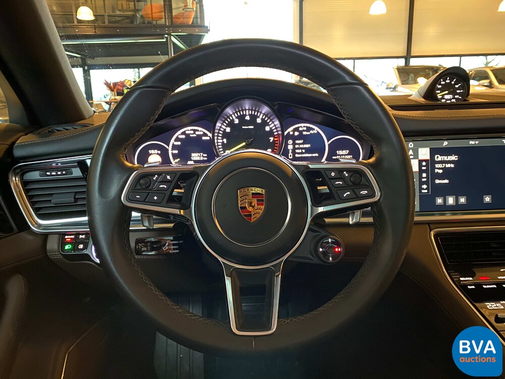 Porsche Panamera 2.9 V6 Bi-Turbo Plug-In Hybrid PDK 462pk Sport-Chrono 2018.