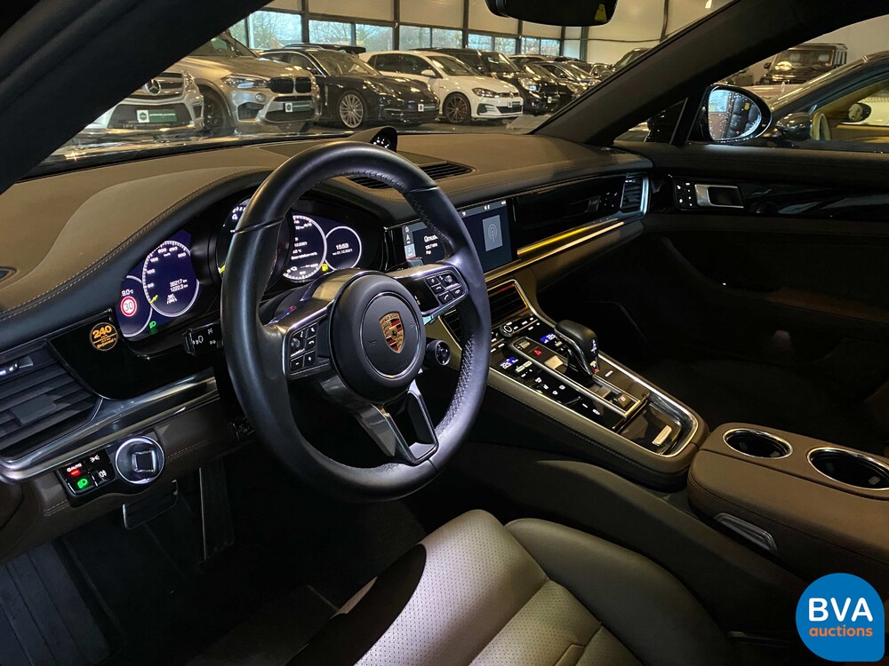 Porsche Panamera 2.9 V6 Bi-Turbo Plug-In Hybrid PDK 462pk Sport-Chrono 2018.