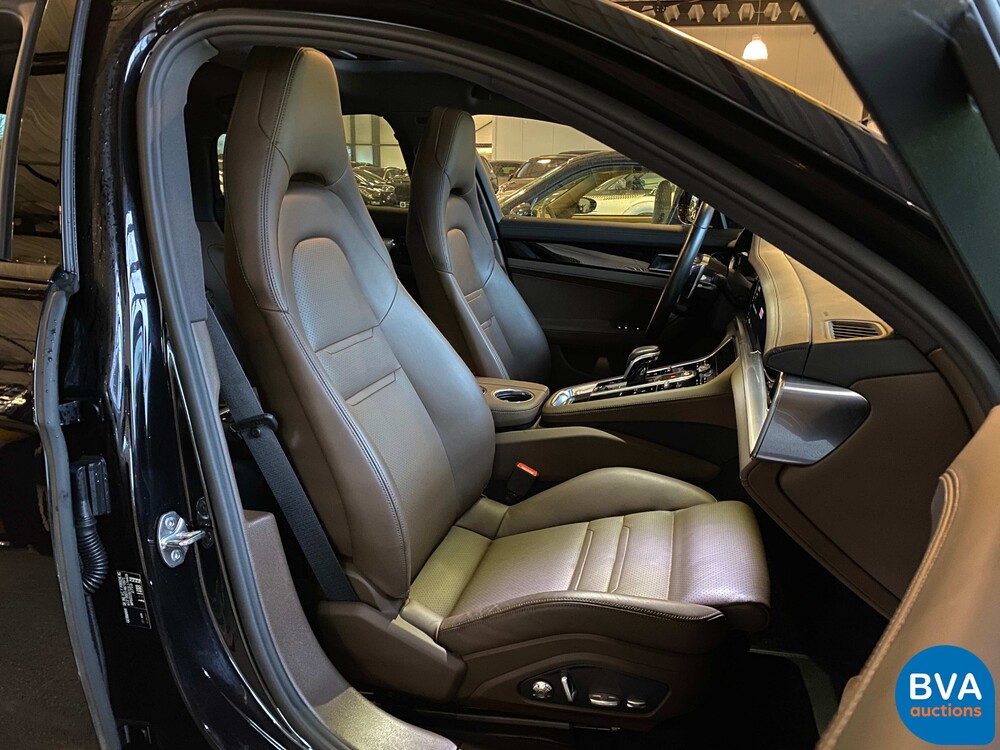 Porsche Panamera 2.9 V6 Bi-Turbo Plug-In Hybrid PDK 462pk Sport-Chrono 2018.