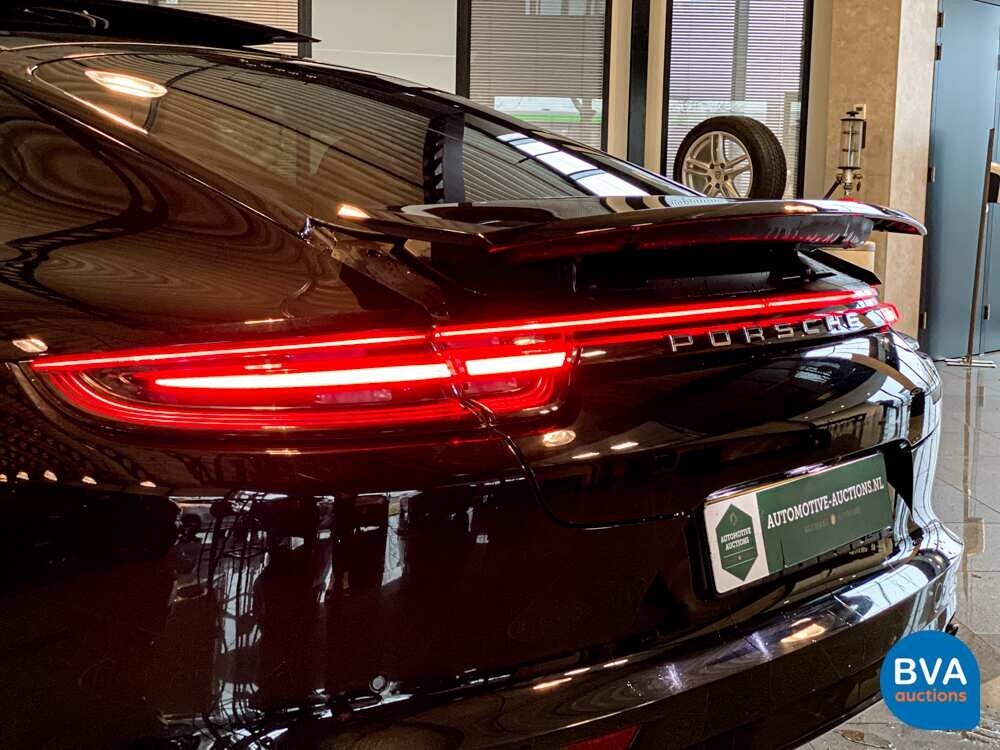 Porsche Panamera 2.9 V6 Bi-Turbo Plug-In Hybrid PDK 462pk Sport-Chrono 2018.