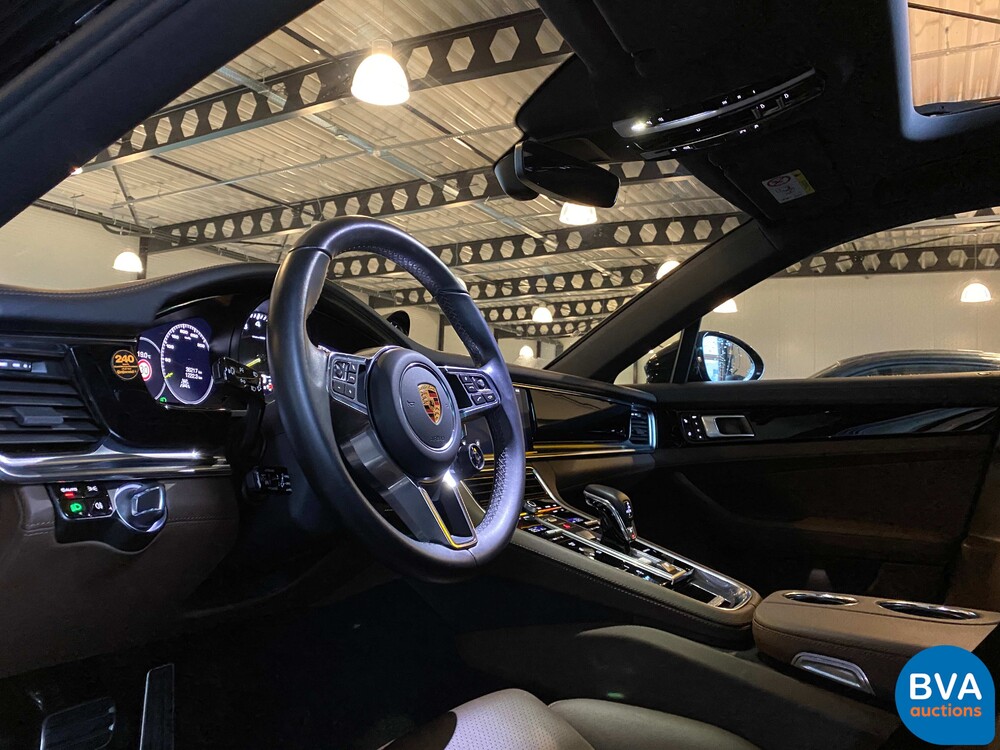 Porsche Panamera 2.9 V6 Bi-Turbo Plug-In Hybrid PDK 462pk Sport-Chrono 2018.