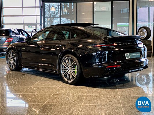 Porsche Panamera 2.9 V6 Bi-Turbo Plug-In Hybrid PDK 462pk Sport-Chrono 2018.