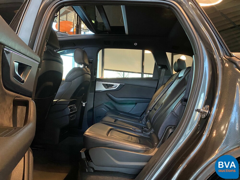 Audi Q7 3.0 TDI e-tron quattro S-line 373pk 2016, NG-904-G.