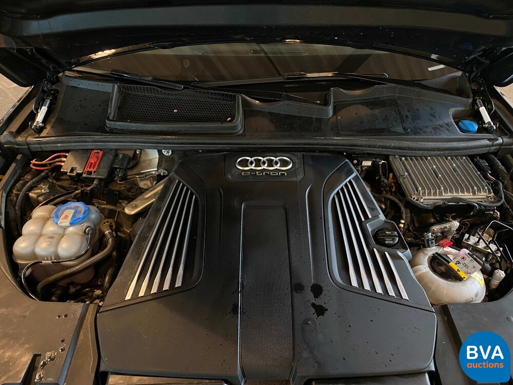 Audi Q7 3.0 TDI e-tron quattro S-line 373pk 2016, NG-904-G.