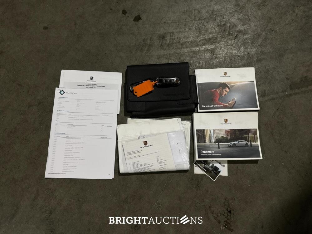 Porsche Panamera 4 E-Hybrid (Sport-Chrono) 2.9 V6 462pk 2019, J-406-NS