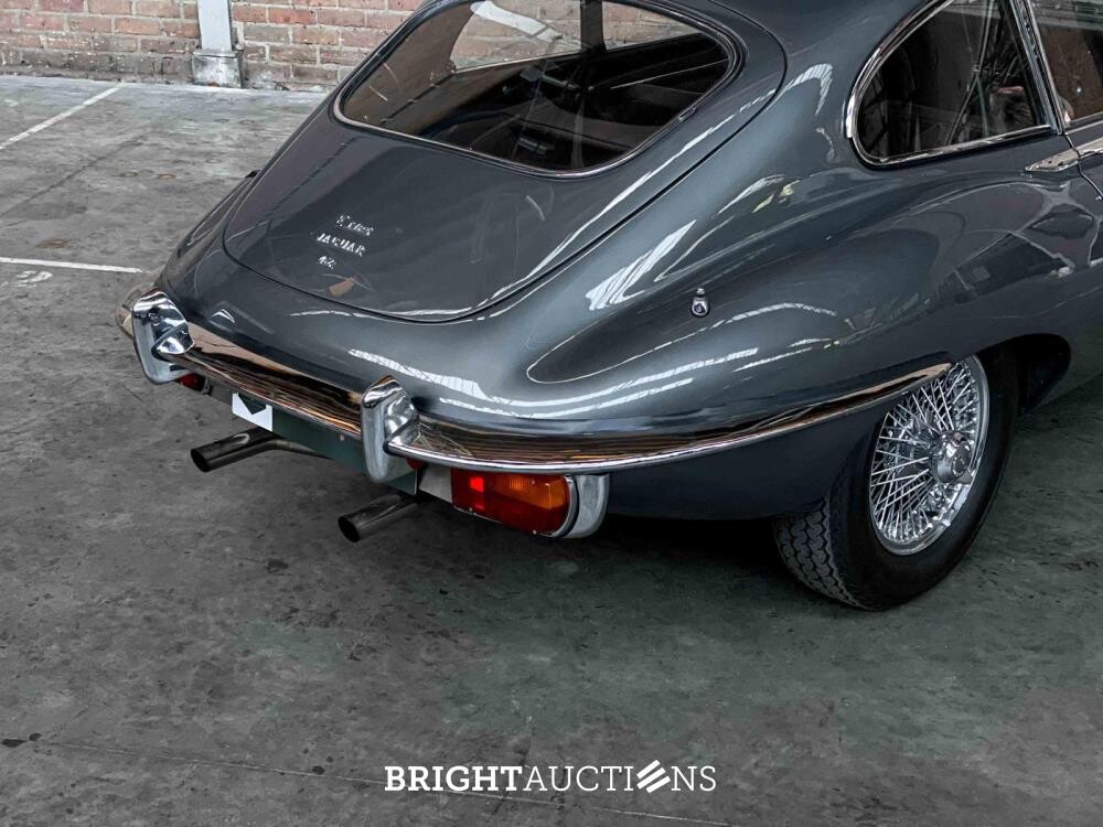 Jaguar E-Type 4.2 I6 Series 2+2 265pk 1969, AL-48-63
