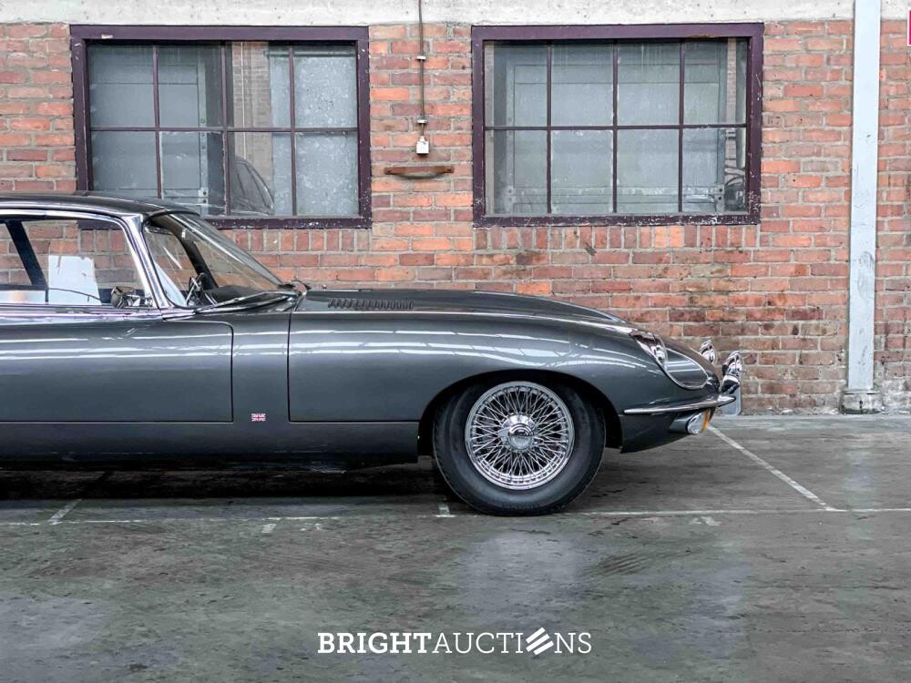 Jaguar E-Type 4.2 I6 Series 2+2 265pk 1969, AL-48-63