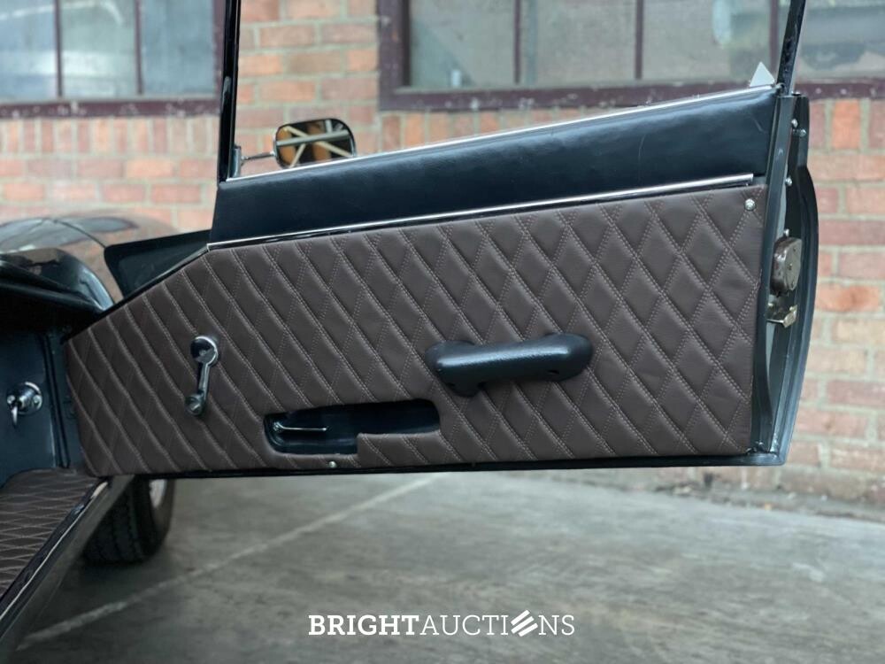 Jaguar E-Type 4.2 I6 Series 2+2 265pk 1969, AL-48-63