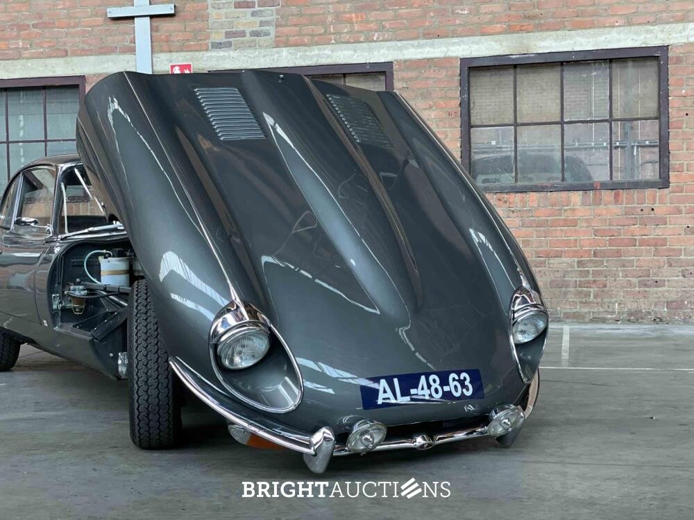 Jaguar E-Type 4.2 I6 Series 2+2 265pk 1969, AL-48-63