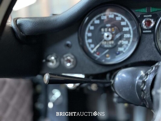 Jaguar E-Type 4.2 I6 Series 2+2 265pk 1969, AL-48-63