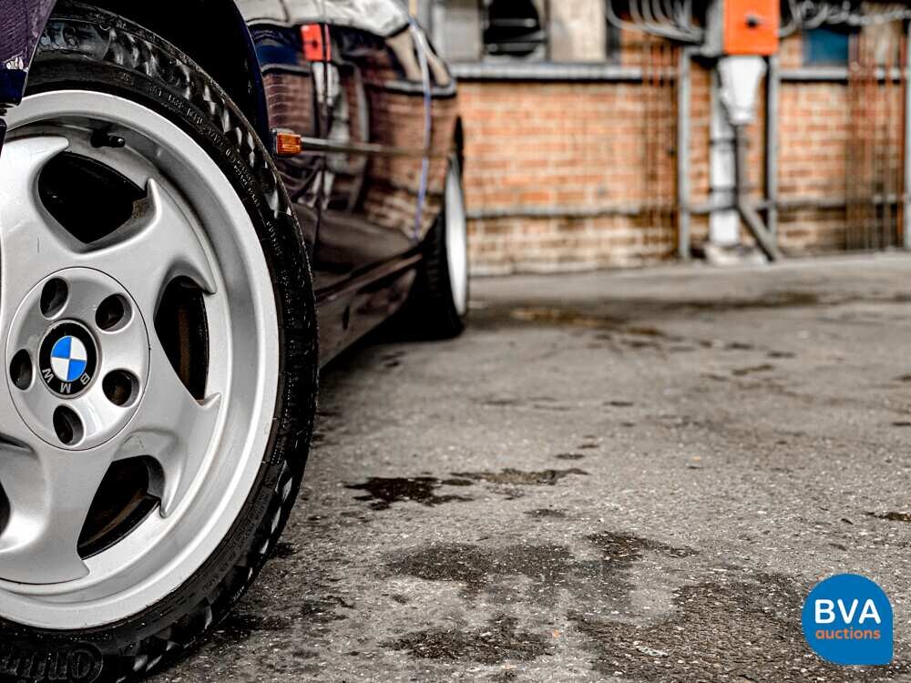 BMW 850CSi 5.6 V12 381 PS 8er Tobago-blau -1st Owner-.