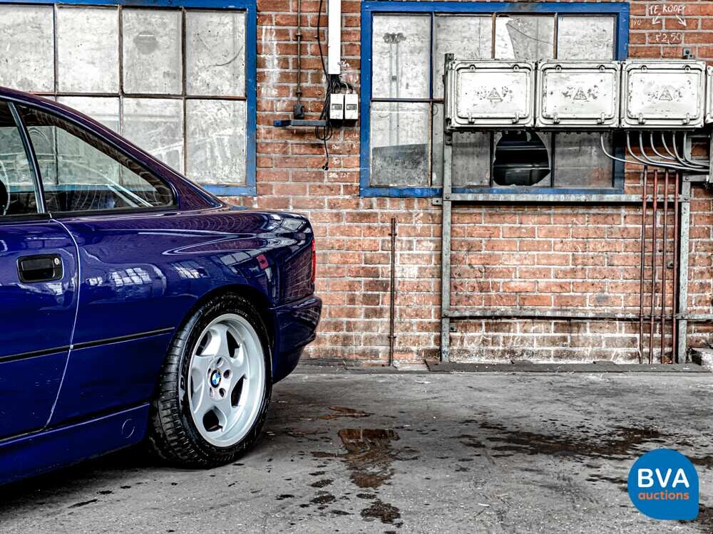 BMW 850CSi 5.6 V12 381 PS 8er Tobago-blau -1st Owner-.