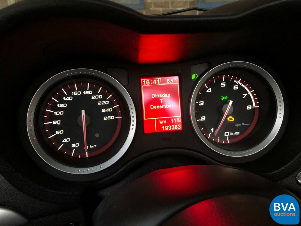 Alfa Romeo Spider 1750 TBI Sport 200hp 2011, 6-TKB-68.