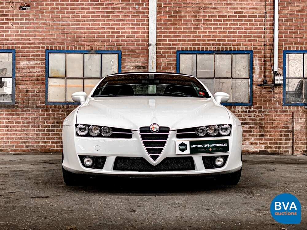 Alfa Romeo Spider 1750 TBI Sport 200hp 2011, 6-TKB-68.