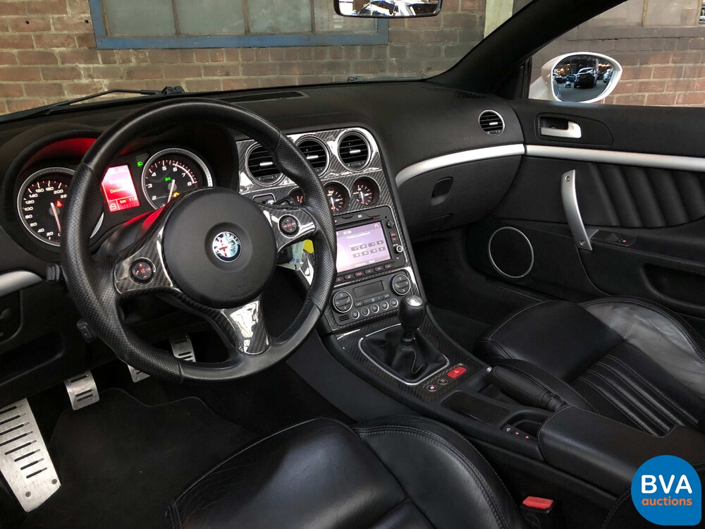 Alfa Romeo Spider 1750 TBI Sport 200hp 2011, 6-TKB-68.