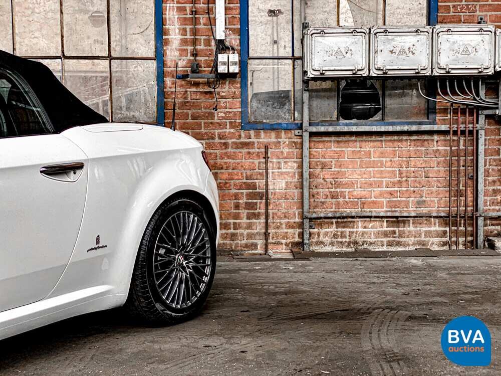 Alfa Romeo Spider 1750 TBI Sport 200hp 2011, 6-TKB-68.