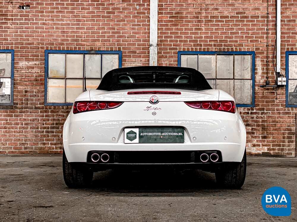 Alfa Romeo Spider 1750 TBI Sport 200hp 2011, 6-TKB-68.