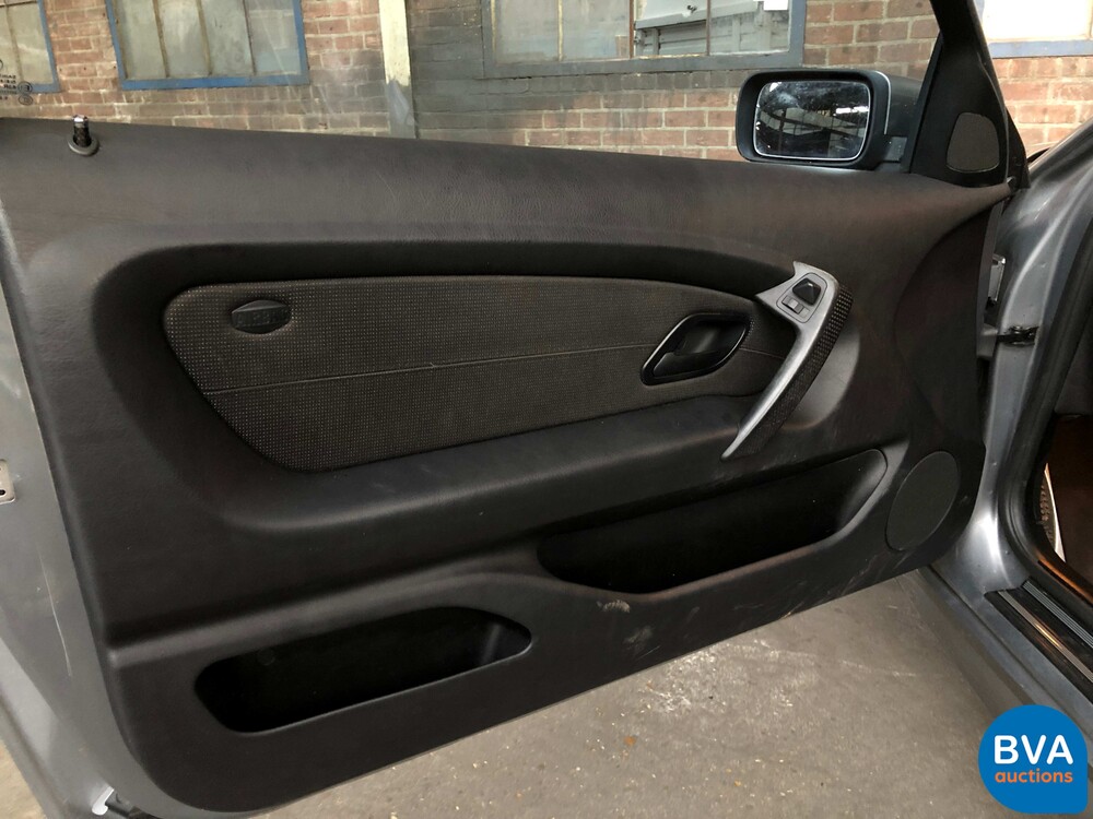 BMW 316ti Compact 3er 116pk 2004, JV-129-S.