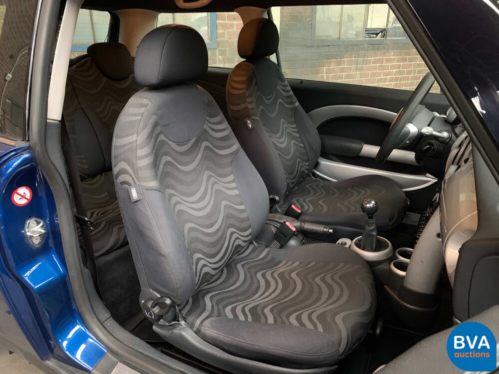 Mini one 1.6 90hp 2002, 69-NV-ZV.