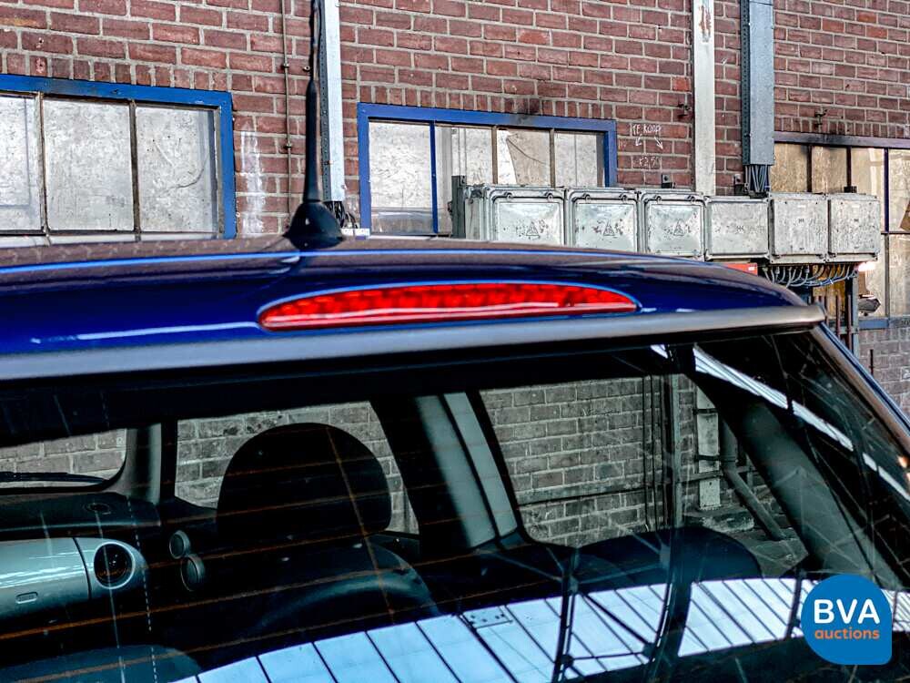 Mini one 1.6 90hp 2002, 69-NV-ZV.