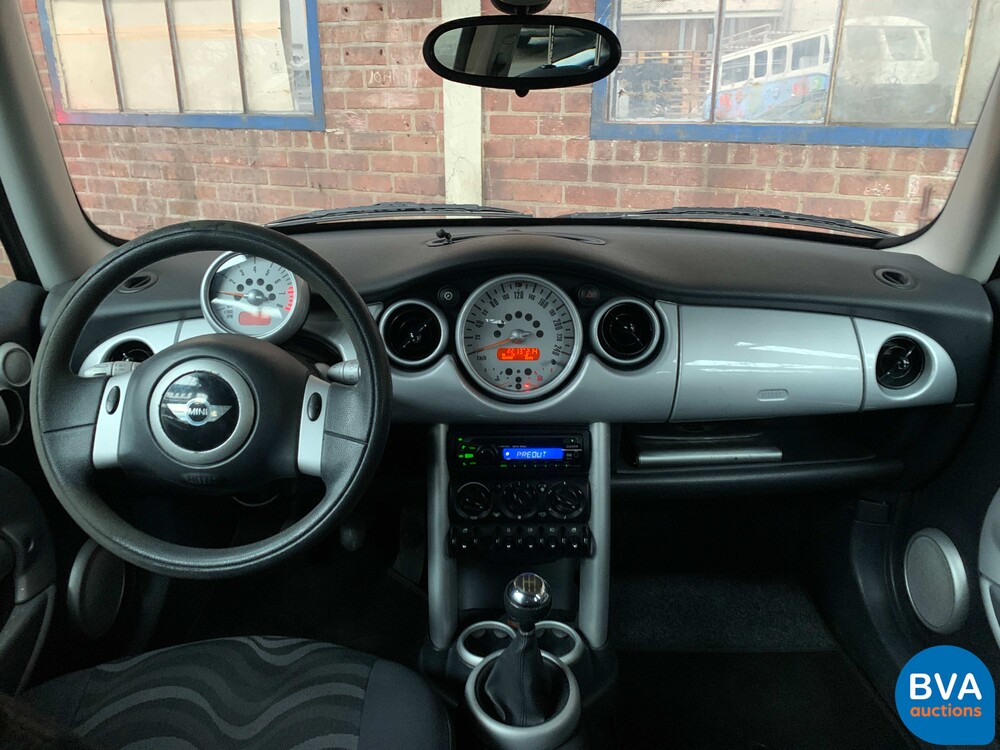 Mini one 1.6 90hp 2002, 69-NV-ZV.