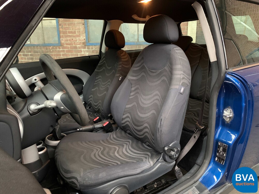 Mini one 1.6 90hp 2002, 69-NV-ZV.