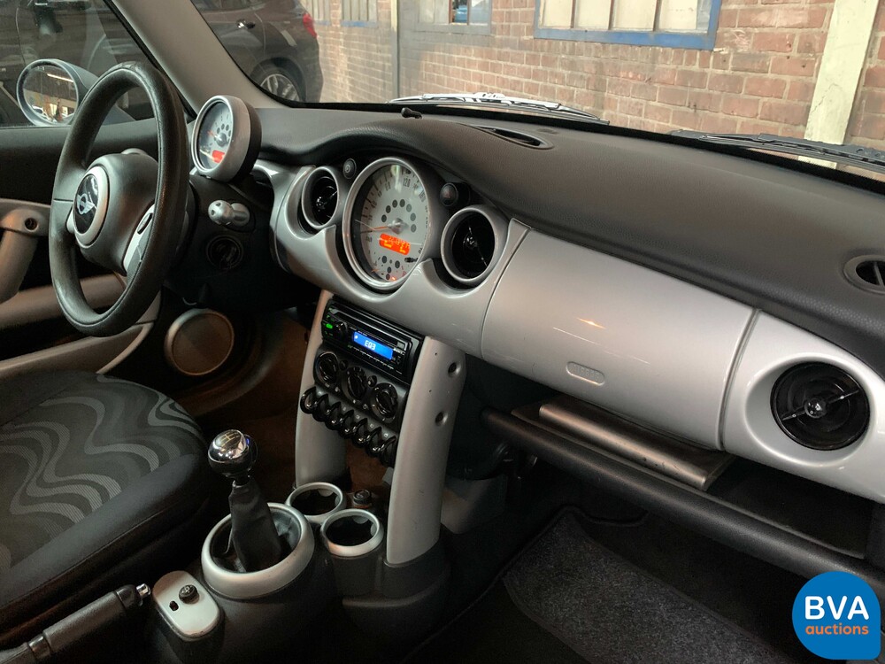 Mini one 1.6 90hp 2002, 69-NV-ZV.