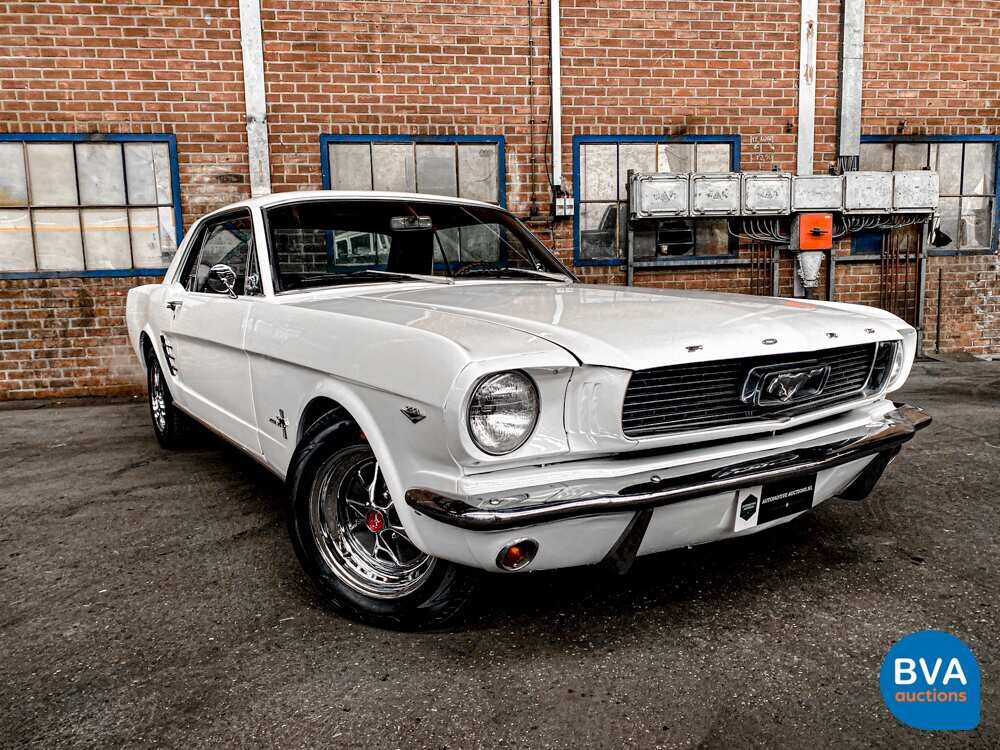 Ford Mustang Coupe 4.7 V8 255hp 1966.